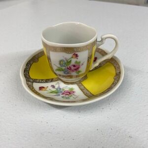 Vintage Avon 1985 European Tradition Germany teacup and saucer glass ceramic set